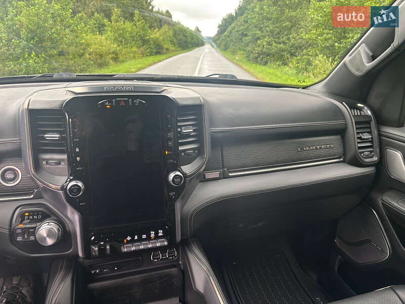 Пикап Dodge RAM 1500 2018 в Львове