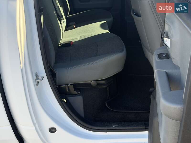 Пикап Dodge RAM 1500 2015 в Запорожье фото 18 Пикап Dodge RAM 1500 2015 в Запорожье