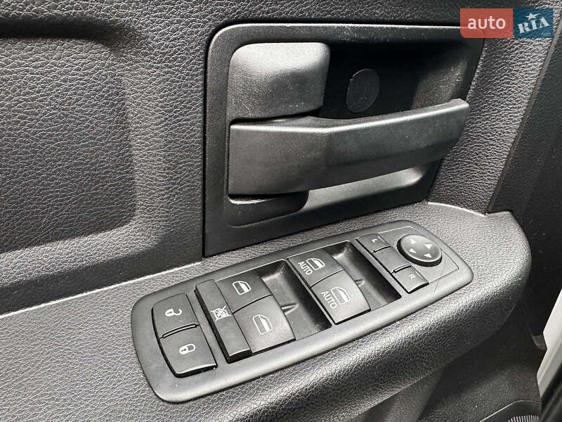 Пикап Dodge RAM 1500 2016 в Киеве фото 29 Пикап Dodge RAM 1500 2016 в Киеве