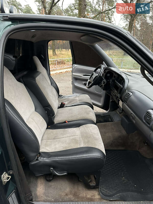 Пікап Dodge RAM 1500 2000 в Києві фото 12 Пікап Dodge RAM 1500 2000 в Києві