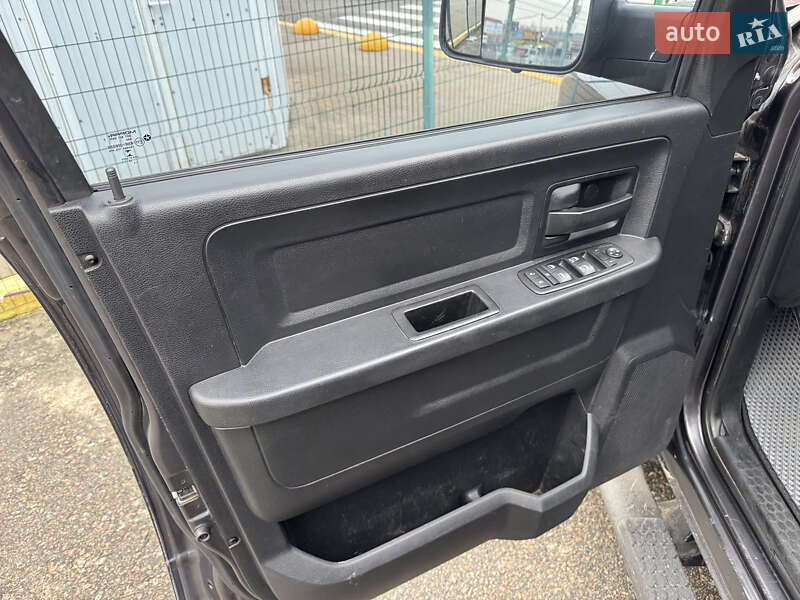 Пикап Dodge RAM 1500 2015 в Киеве