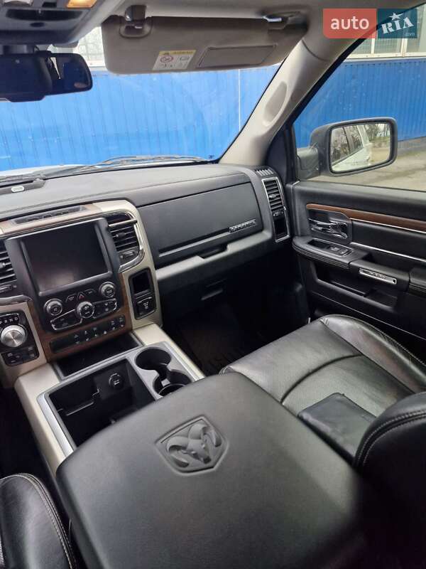 Пикап Dodge RAM 1500 2014 в Кривом Роге