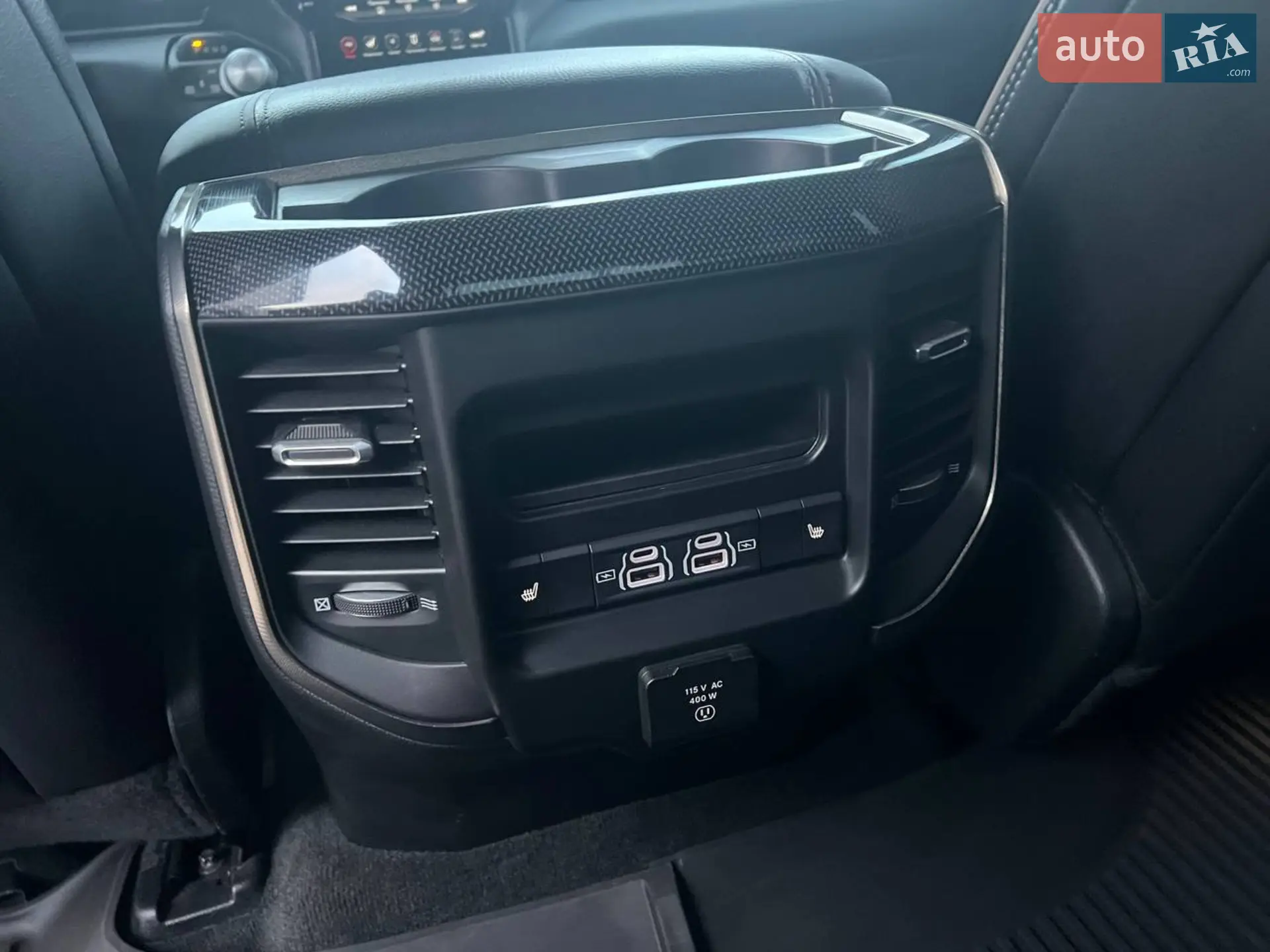 2020 Dodge RAM - мініатюра 31