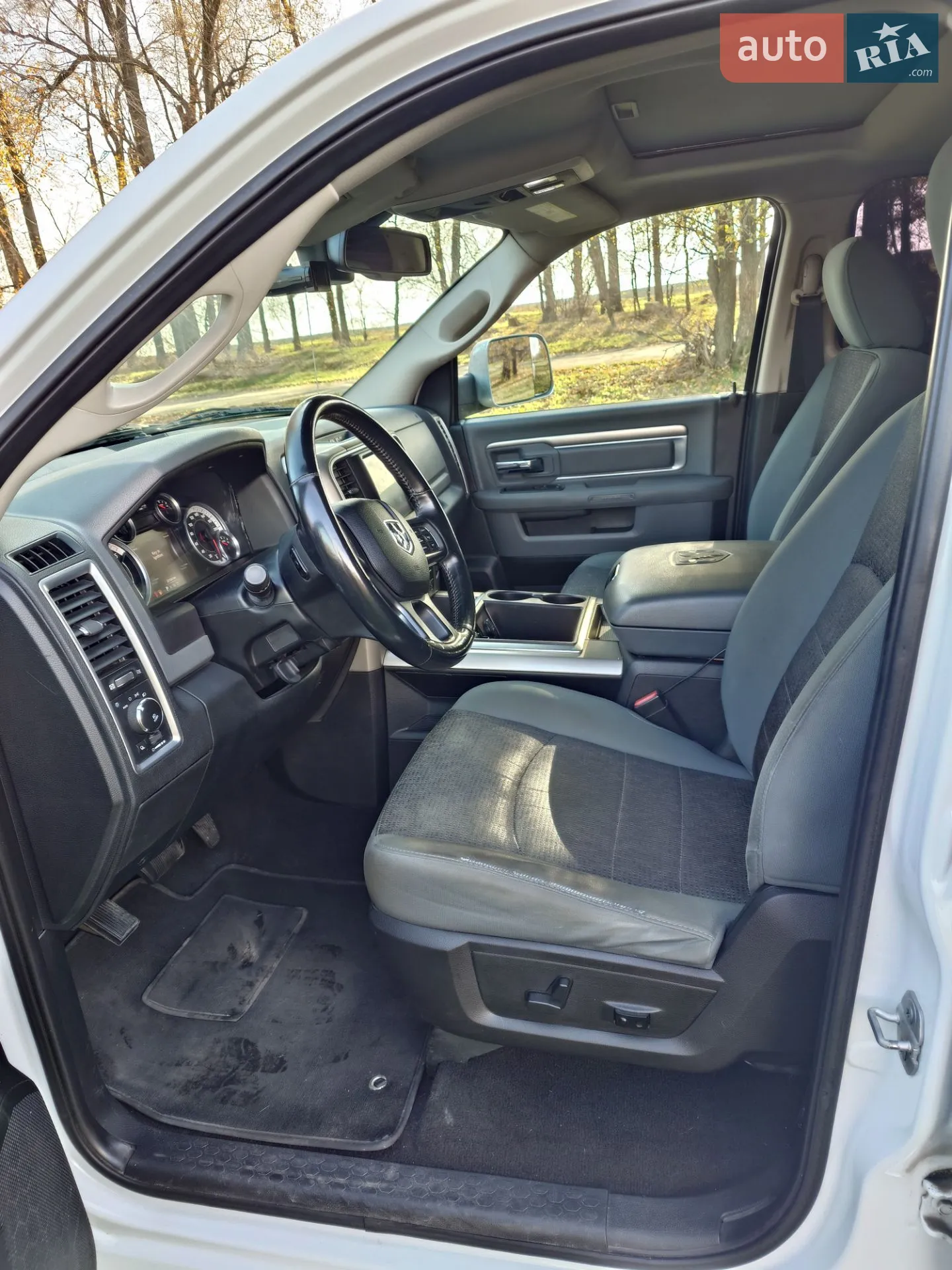 2015 Dodge RAM - мініатюра 19