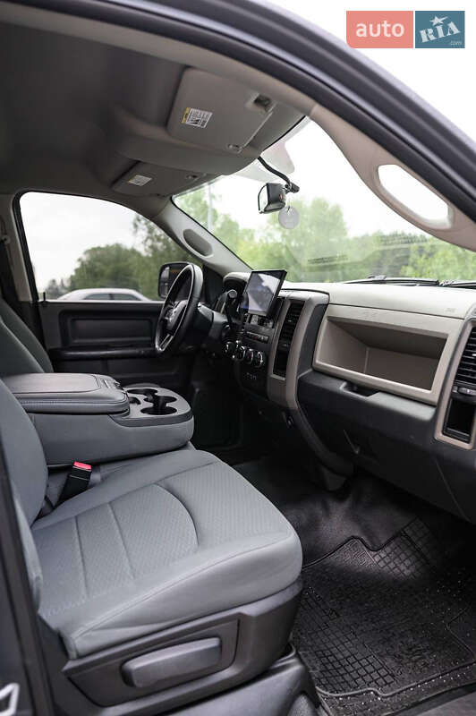 Пикап Dodge RAM 1500 2019 в Киеве фото 41 Пикап Dodge RAM 1500 2019 в Киеве