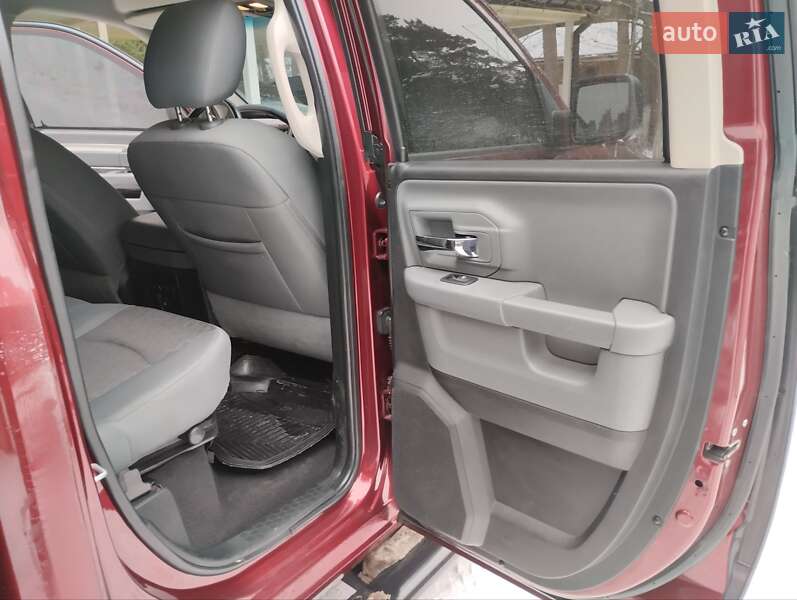 Пикап Dodge RAM 1500 2016 в Броварах