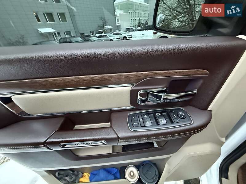 Пикап Dodge RAM 1500 2017 в Киеве