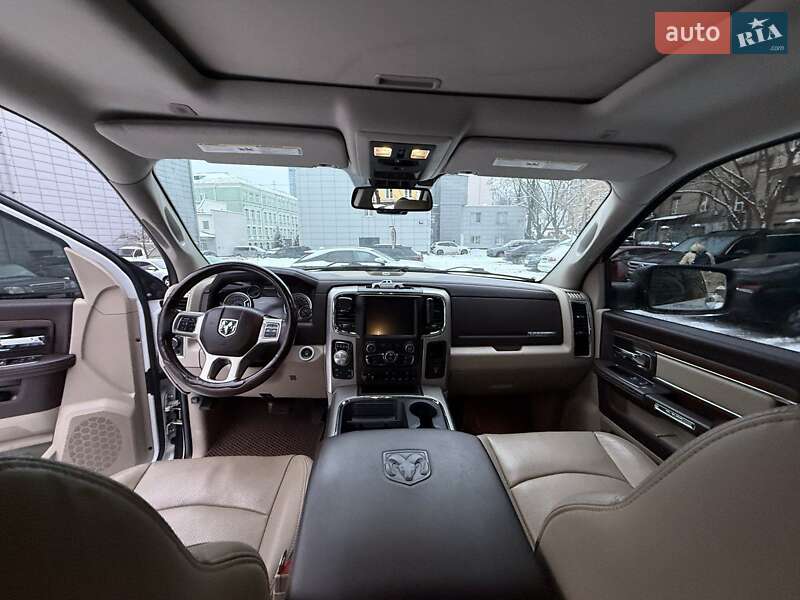 Пикап Dodge RAM 1500 2017 в Киеве