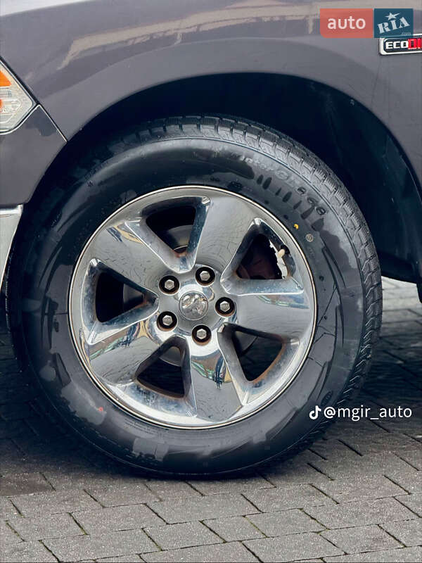 Пикап Dodge RAM 1500 2016 в Межгорье