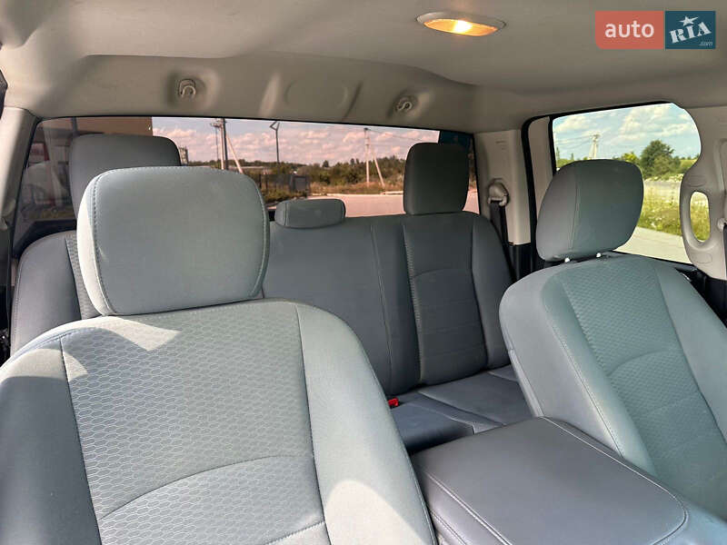 Пикап Dodge RAM 1500 2015 в Львове