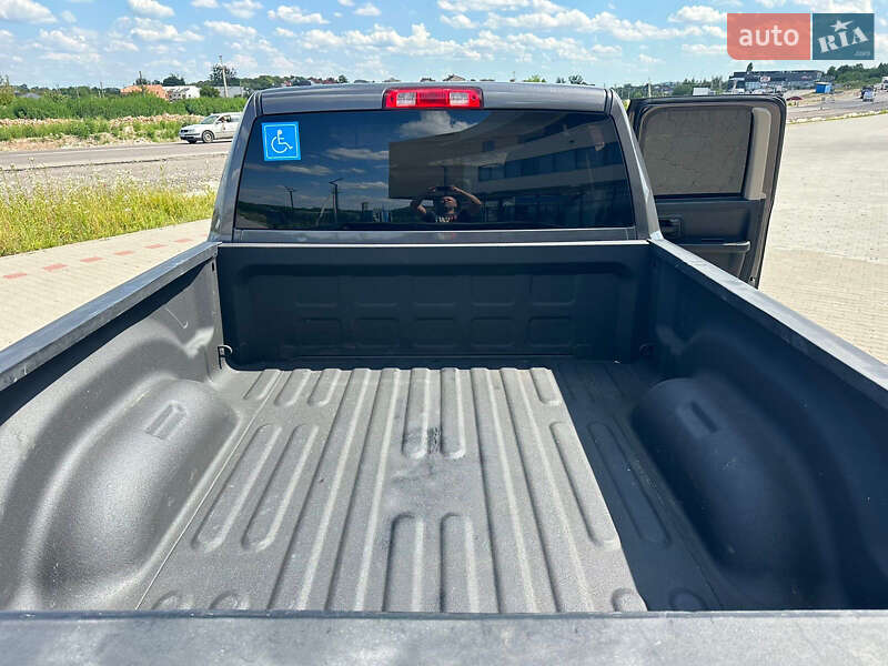 Пикап Dodge RAM 1500 2015 в Львове