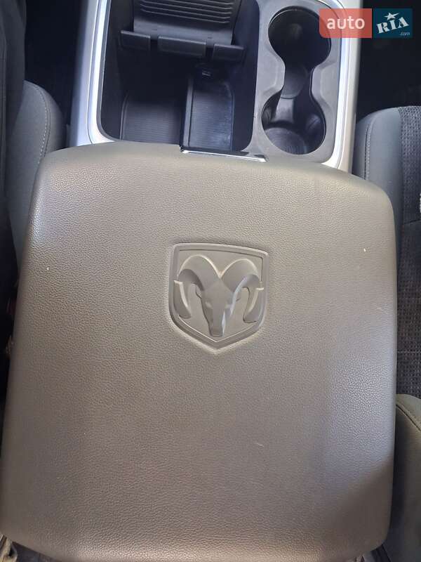 Пікап Dodge RAM 1500 2018 в Кропивницькому