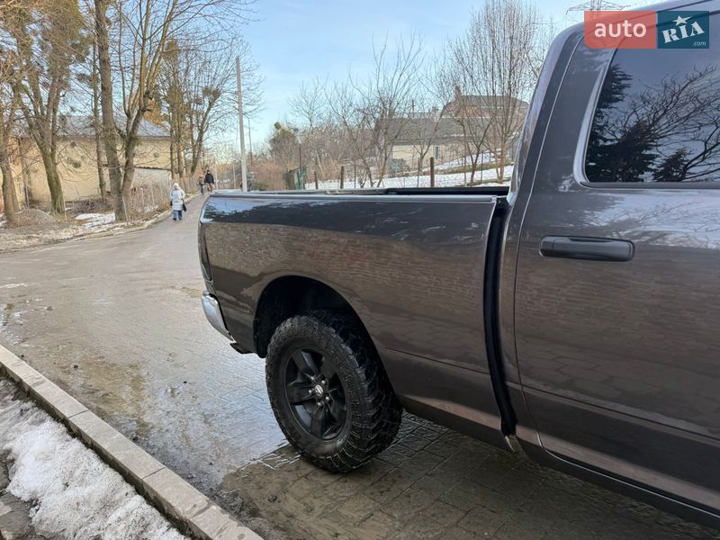 Пикап Dodge RAM 1500 2015 в Львове