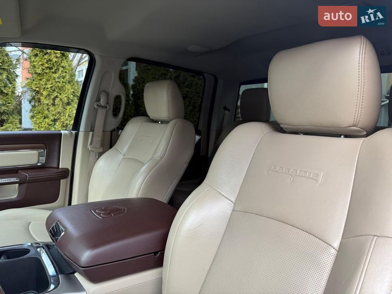 Пикап Dodge RAM 1500 2016 в Киеве