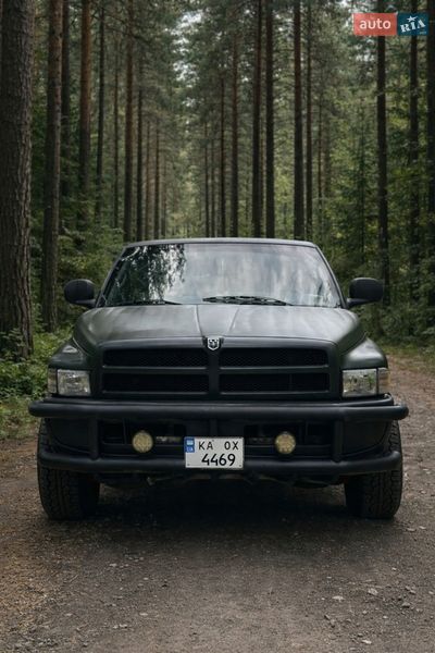Пікап Dodge RAM 1500 2000 в Києві