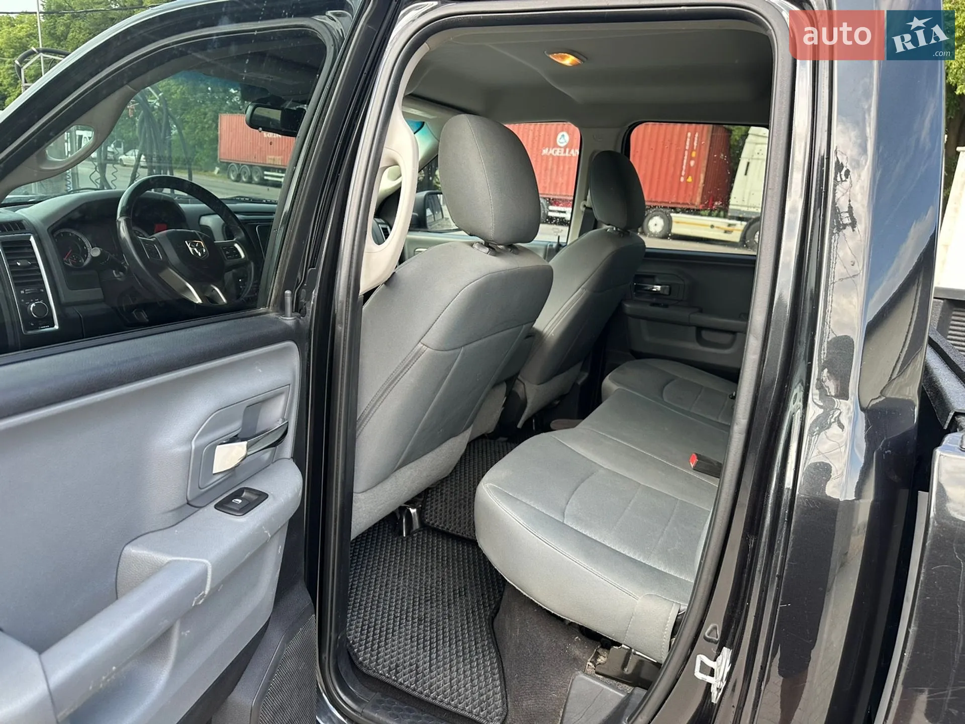 2015 Dodge RAM - мініатюра 13