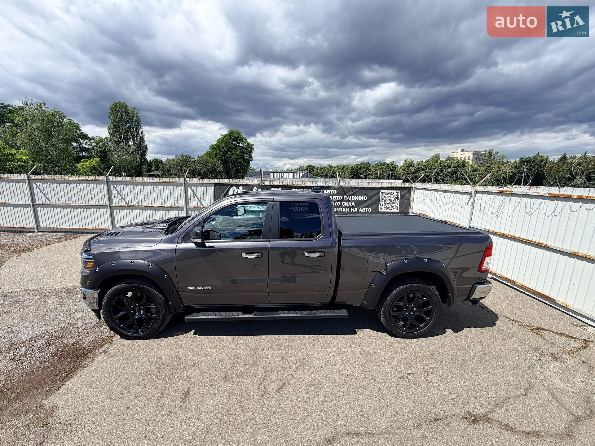 2020 Dodge RAM - мініатюра 21