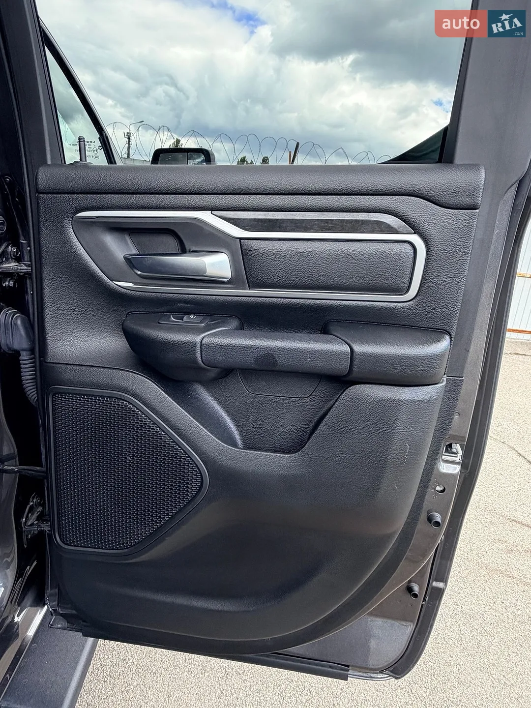 2020 Dodge RAM - мініатюра 54