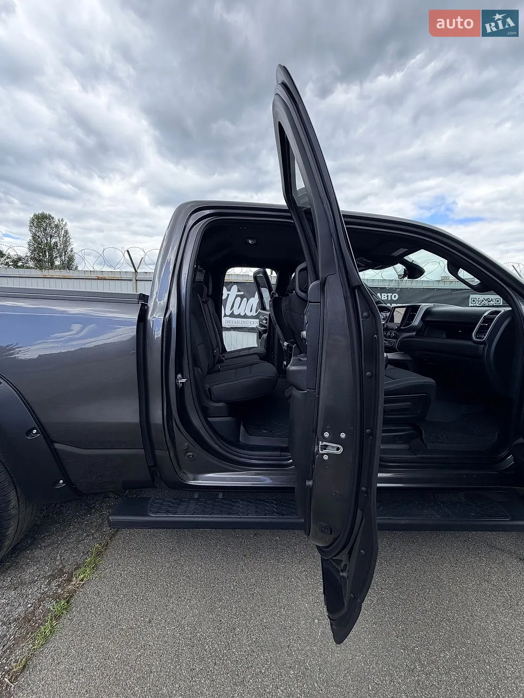 2020 Dodge RAM - мініатюра 52