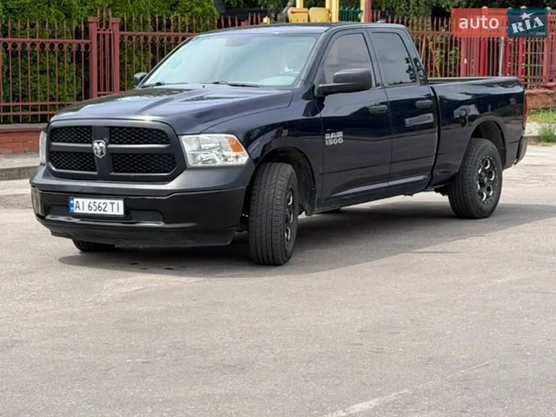 Dodge RAM 1500 2016