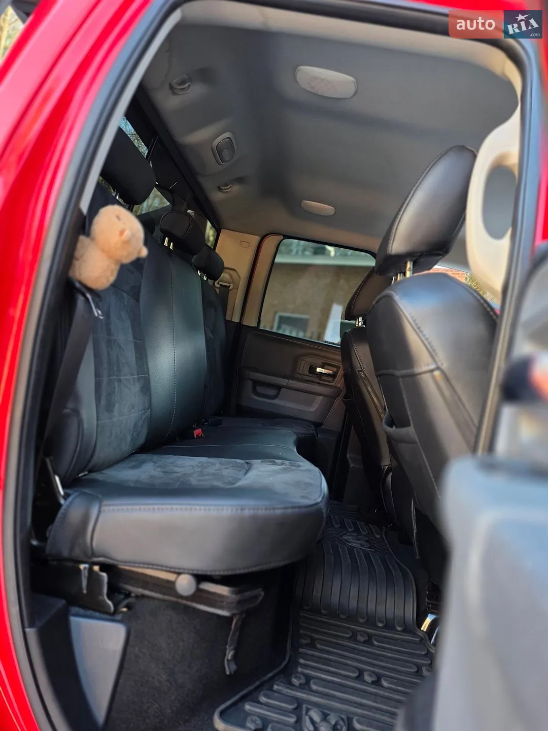 2014 Dodge RAM - мініатюра 31