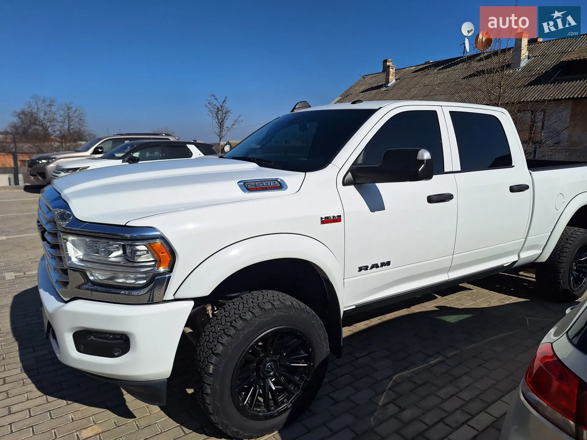 2019 Dodge RAM - мініатюра 19
