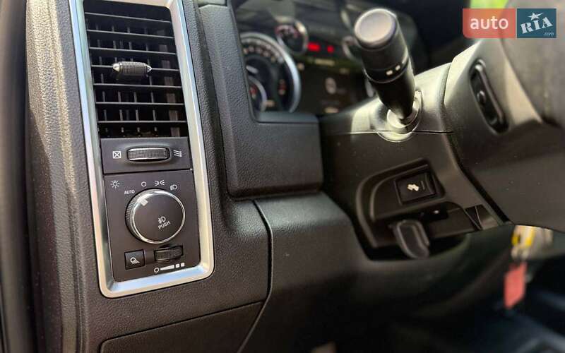 Пикап Dodge RAM 2500 2017 в Черновцах