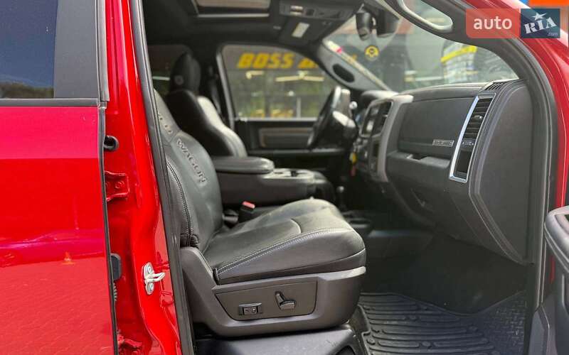 Пикап Dodge RAM 2500 2017 в Черновцах