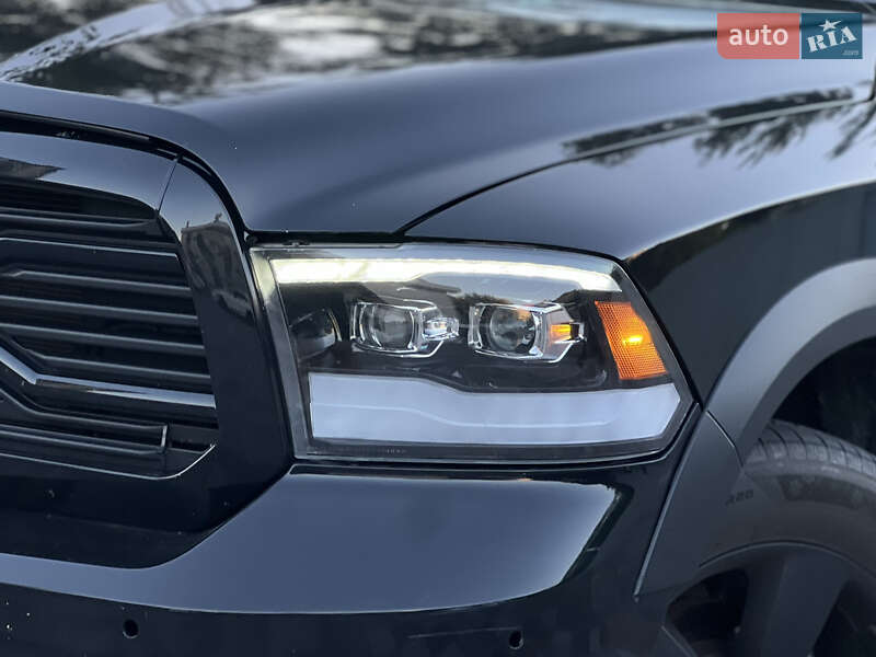Вантажопасажирський фургон Dodge RAM 2500 2019 в Києві