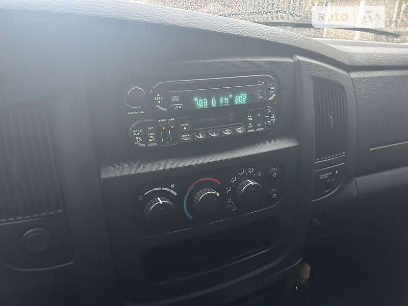 Самосвал Dodge RAM 3500 2006 в Ивано-Франковске фото 9 Самосвал Dodge RAM 3500 2006 в Ивано-Франковске