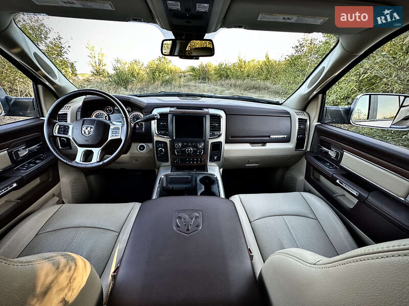 Пікап Dodge RAM 3500 2018 в Дніпрі фото 38 Пікап Dodge RAM 3500 2018 в Дніпрі