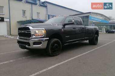 Пикап Dodge RAM 3500 2018 в Ивано-Франковске