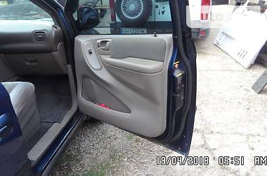 Минивэн Dodge Ram Van 2002 в Овидиополе