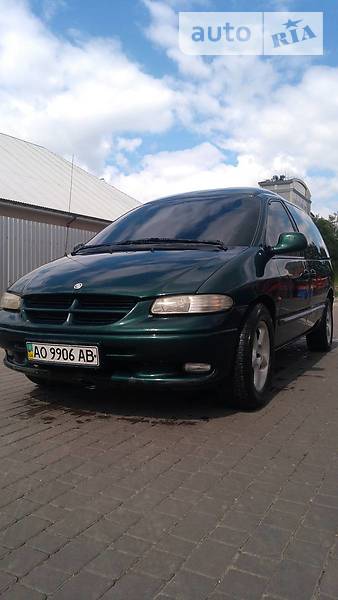 Dodge Ram Van 1998