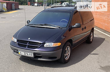 Минивэн Dodge Ram Van 1999 в Киеве