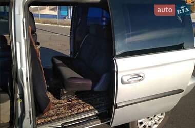 Мінівен Dodge Ram Van 2003 в Білгороді-Дністровському