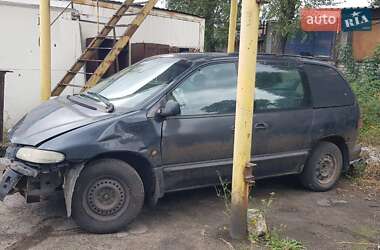 Минивэн Dodge Ram Van 1999 в 
