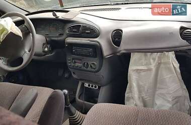 Минивэн Dodge Ram Van 1999 в 