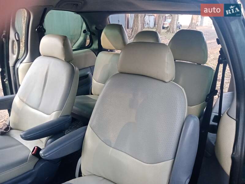 Минивэн Dodge Ram Van 2000 в Черновцах