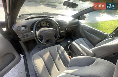 Минивэн Dodge Ram Van 2003 в 