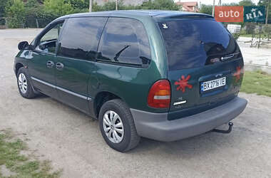 Минивэн Dodge Ram Van 1998 в 