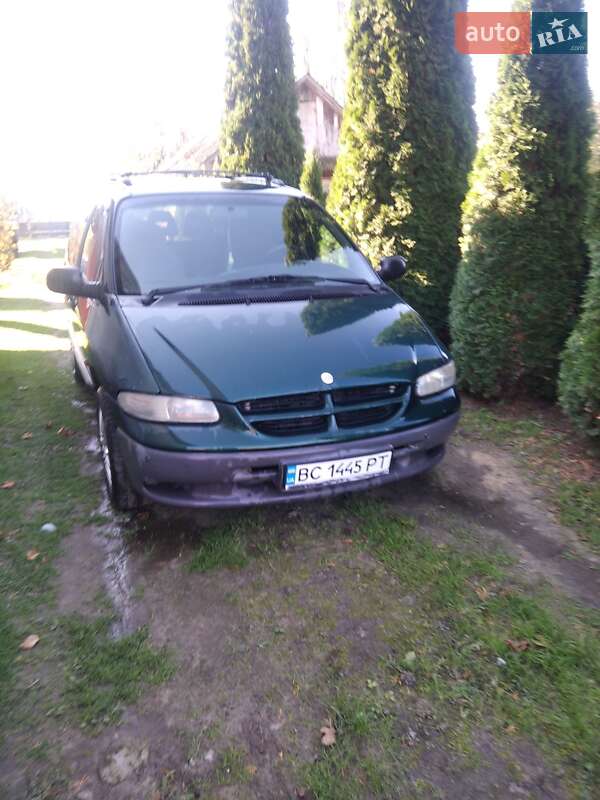 Минивэн Dodge Ram Van 1998 в 