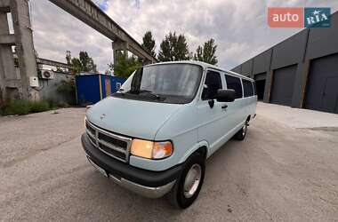 Минивэн Dodge Ram Van 1996 в 