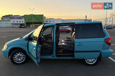 Минивэн Dodge Ram Van 2004 в 