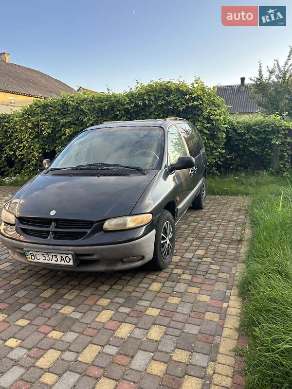 Dodge Ram Van 1999