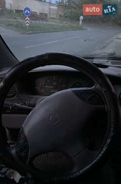 Минивэн Dodge Ram Van 1998 в 