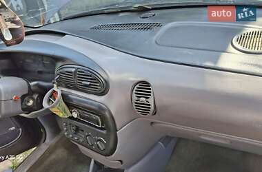 Минивэн Dodge Ram Van 1998 в 