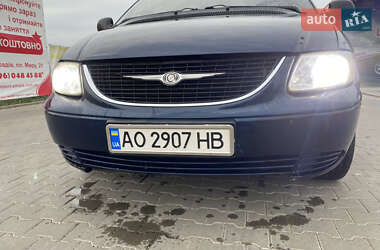 Минивэн Dodge Ram Van 2003 в Берегово