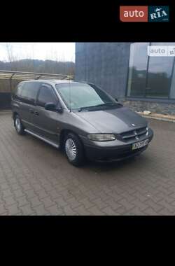 Минивэн Dodge Ram Van 2000 в 