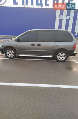 Минивэн Dodge Ram Van 2000 в 